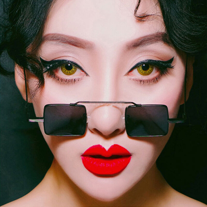 Cabecade Small square retro prince mirror decorative female square sunglasses, art catwalk photo props, personalized sunglasses